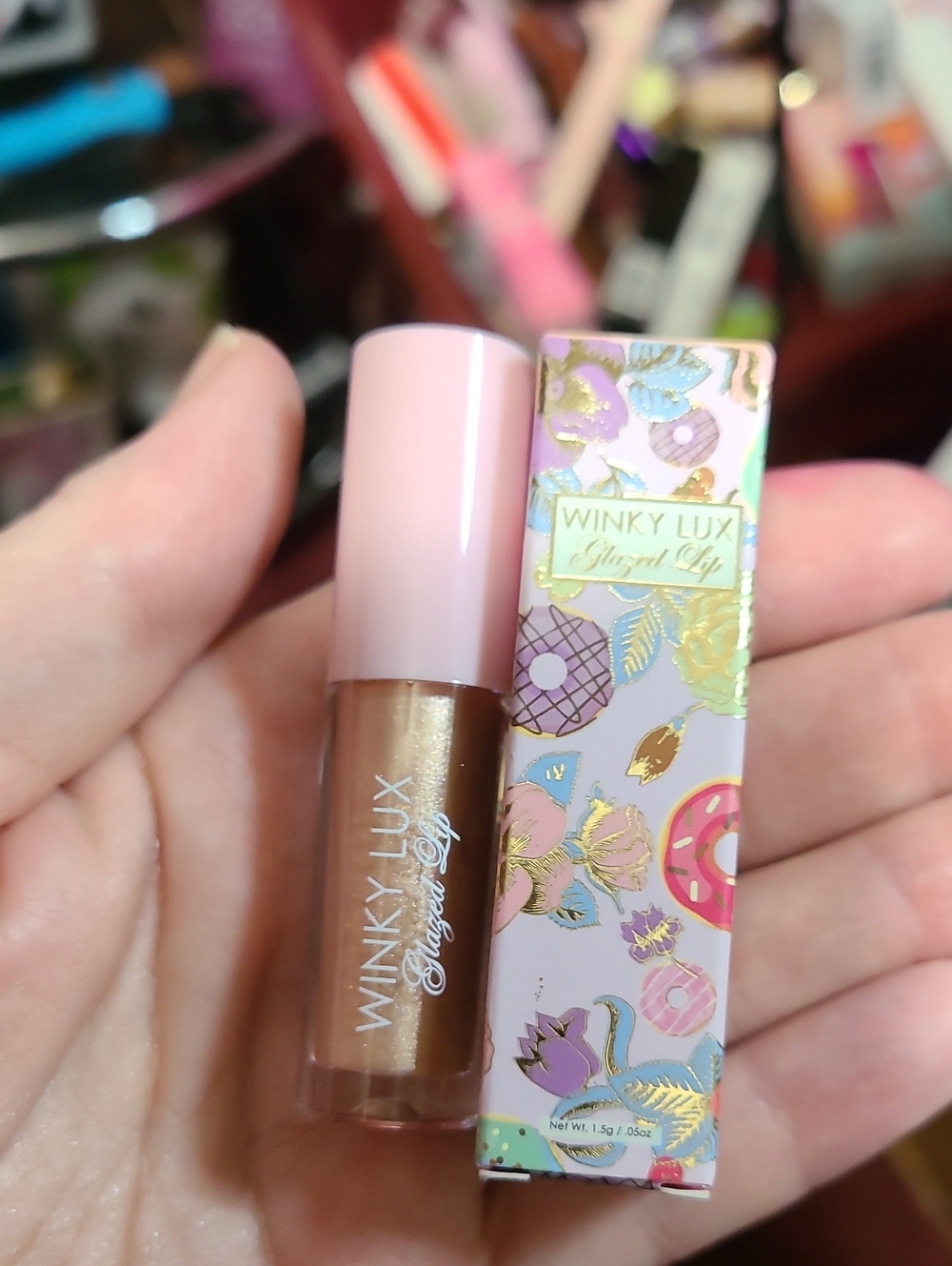 WINKY LUX Shimmer Lip Gloss — Metallic Bronze with Pink Cap....coffee Glaze